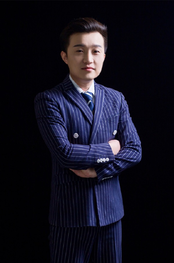 丁君杰