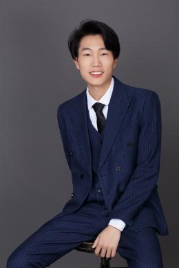 梁盼